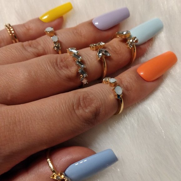 Multi Colored press on nails - Picture 1 of 3